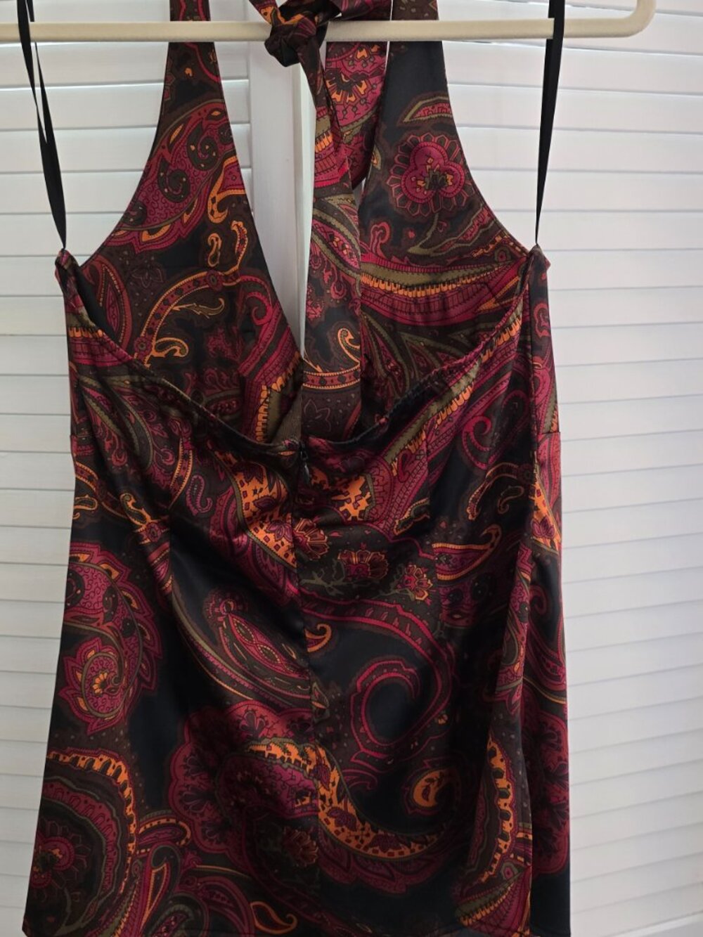 Cache Halter Beaded Top - Picture 5 of 6